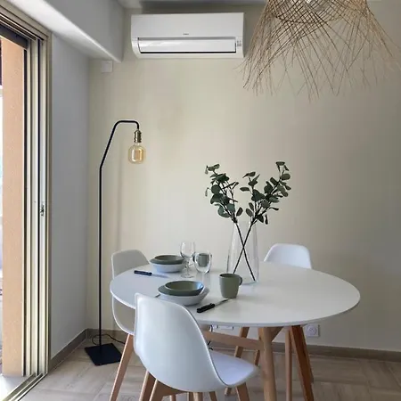 Apartamento Cuba Saint-Laurent-du-Var